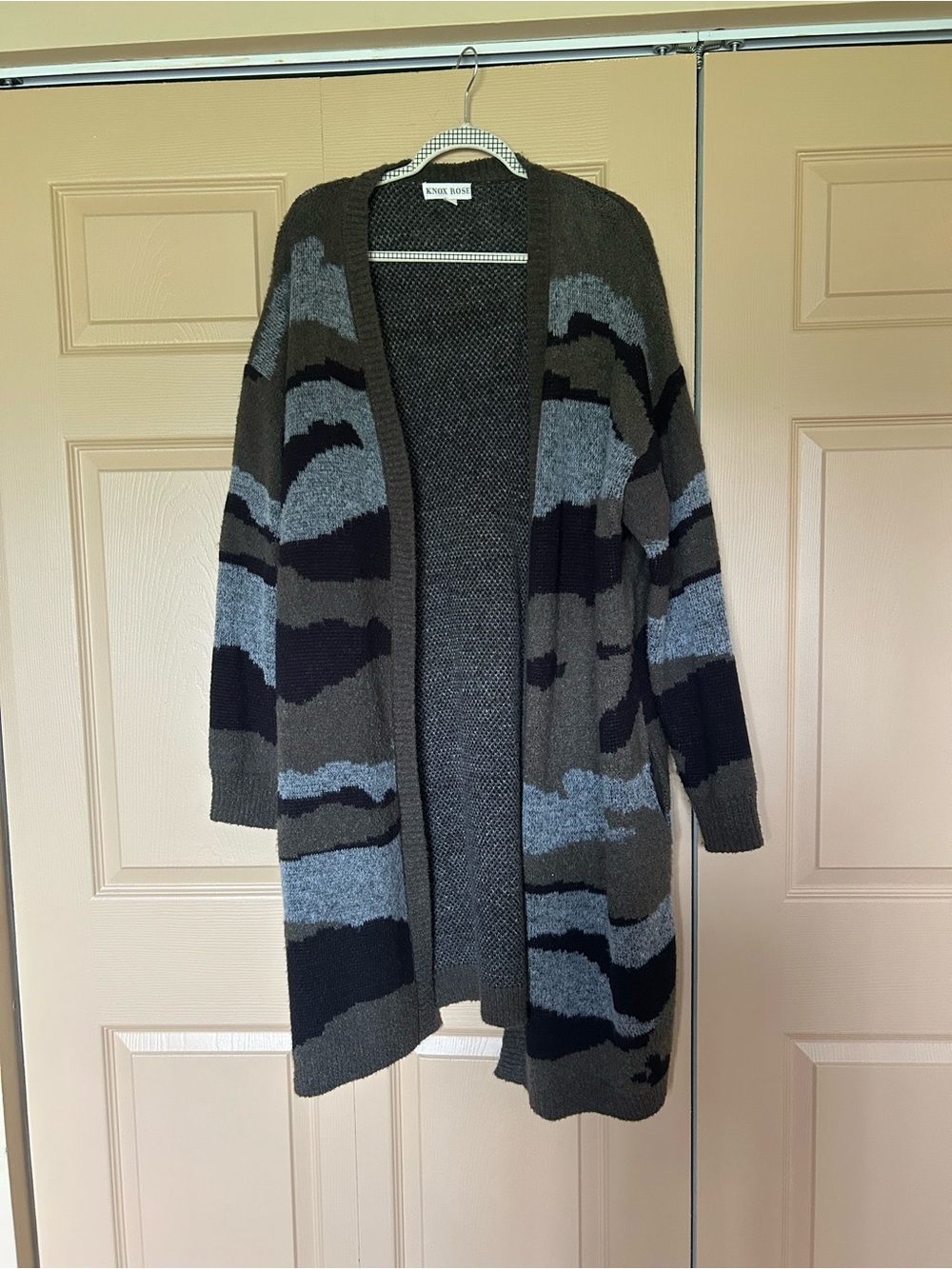 Knox Rose Olive, Gray & Black Open-Front Patchwork Cardigan